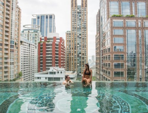 Hääpäivän hemmotteluhetkiä loistohotellissa Bangkokissa